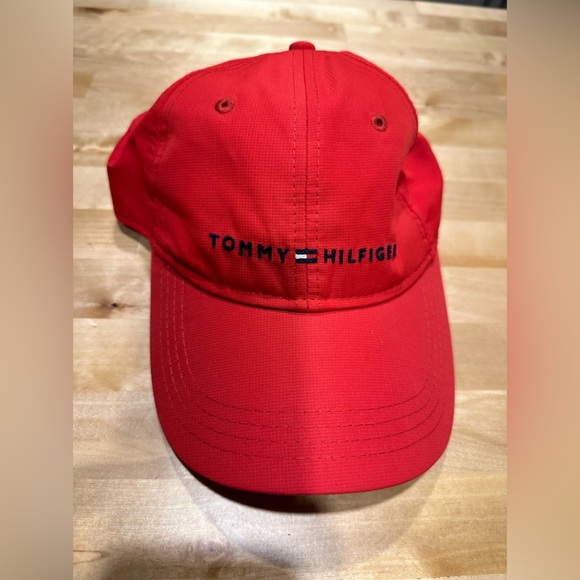Tommy Hilfiger Hat - Picture 1 of 6